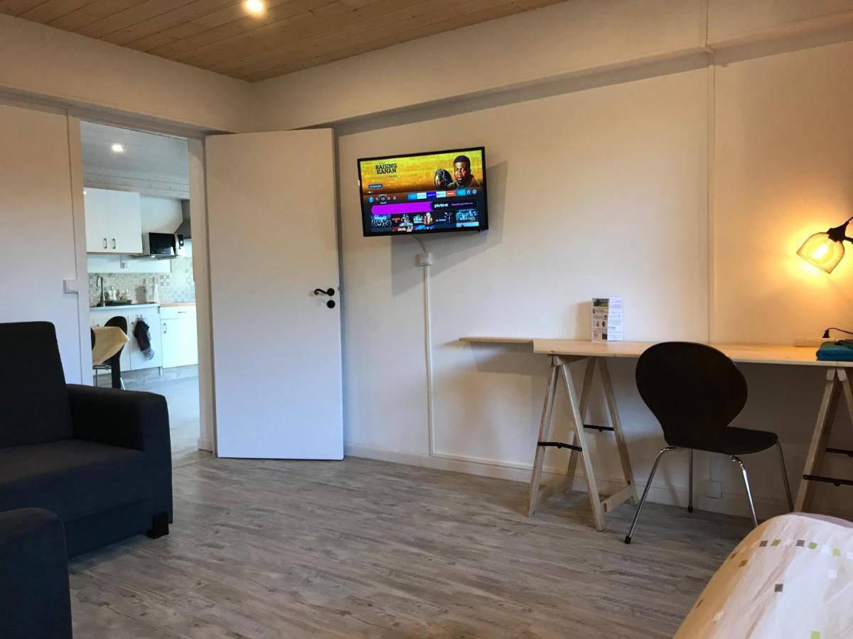 Au Parfait, T2 Rdc, Jardin, Calme, Parking, Idealement Place Issoire Exteriör bild