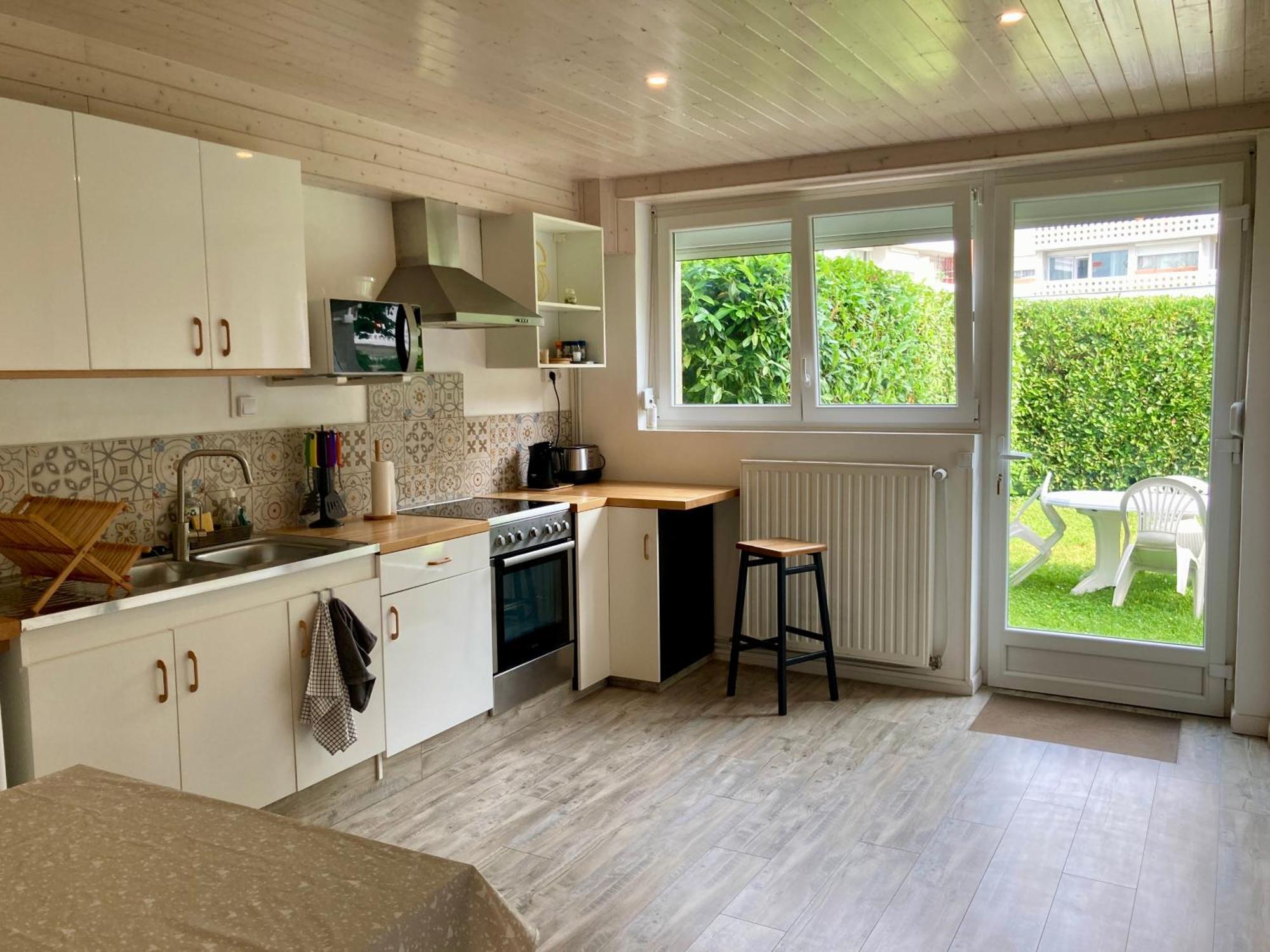 Au Parfait, T2 Rdc, Jardin, Calme, Parking, Idealement Place Issoire Exteriör bild